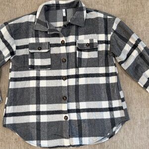 Women’s flannel soft plaid shacket